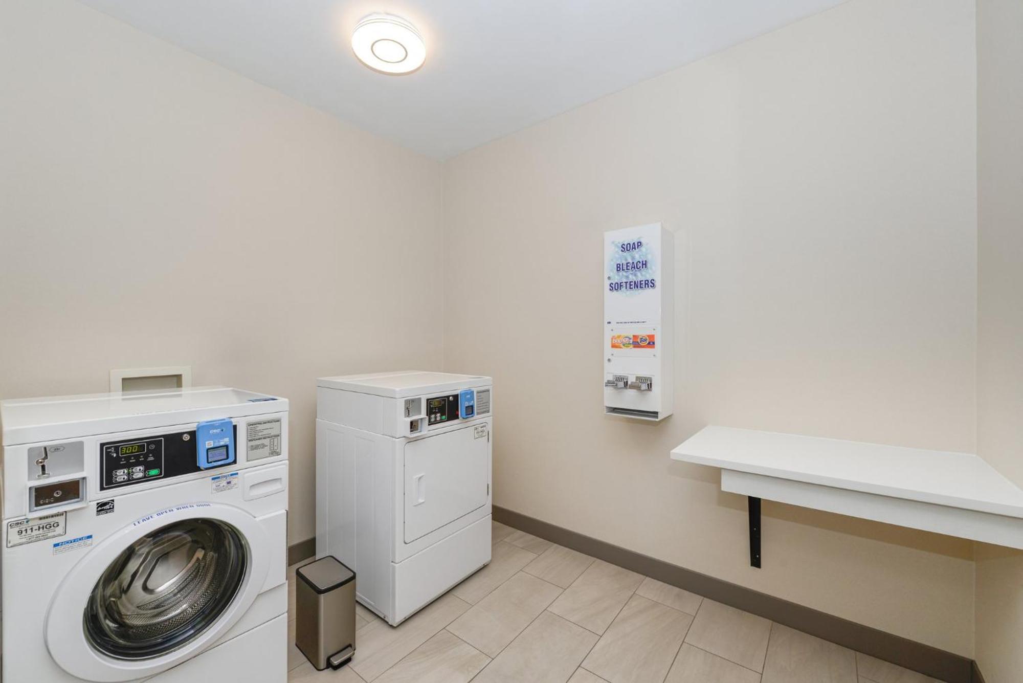 Holiday Inn Express Hotel And Suites Marysville By Ihg Buitenkant foto