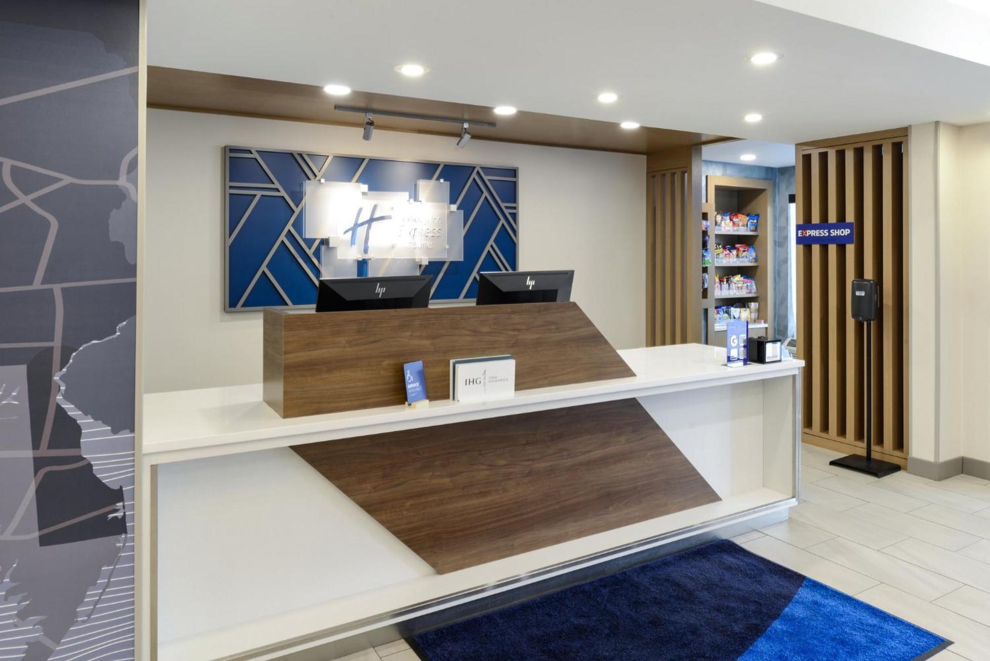 Holiday Inn Express Hotel And Suites Marysville By Ihg Buitenkant foto