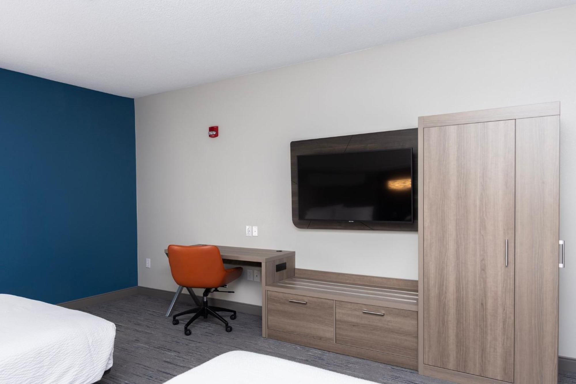 Holiday Inn Express Hotel And Suites Marysville By Ihg Buitenkant foto